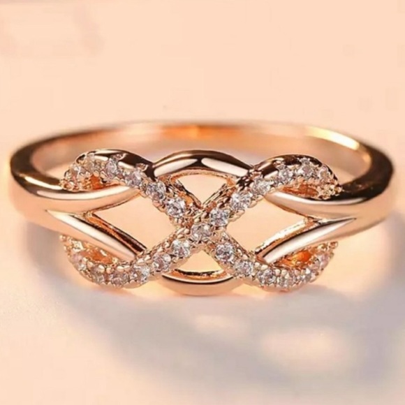 Jewelry - NEW 18K ROSE GOLD RING DIAMOND INFINITY RING CROSS KNOT RING